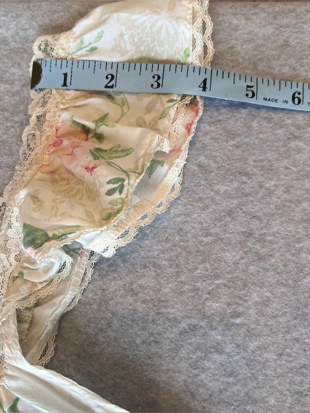 Vintage Laura Ashley Floral Nightgown Large 100% Cotton Lace Trim Cottagecore - Picture 10 of 11